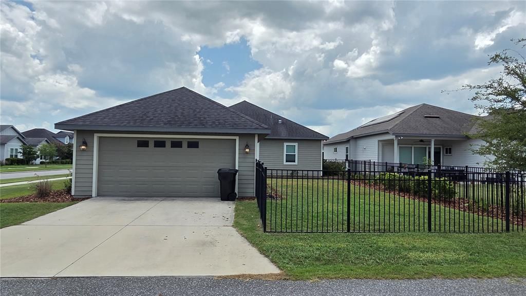 For Rent: $2,990 (3 beds, 2 baths, 1520 Square Feet)