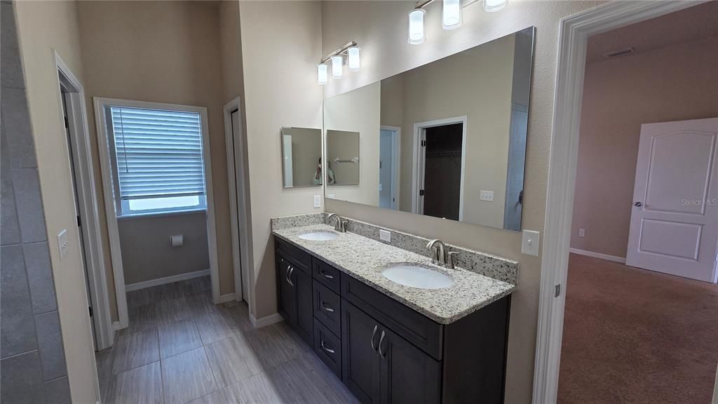 For Rent: $2,990 (3 beds, 2 baths, 1520 Square Feet)