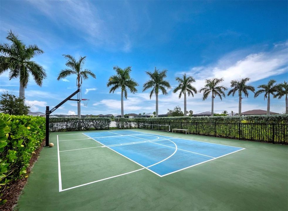 For Sale: $1,750,000 (3 beds, 4 baths, 3663 Square Feet)