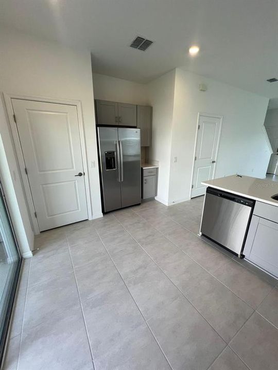 For Rent: $1,750 (2 beds, 2 baths, 1360 Square Feet)