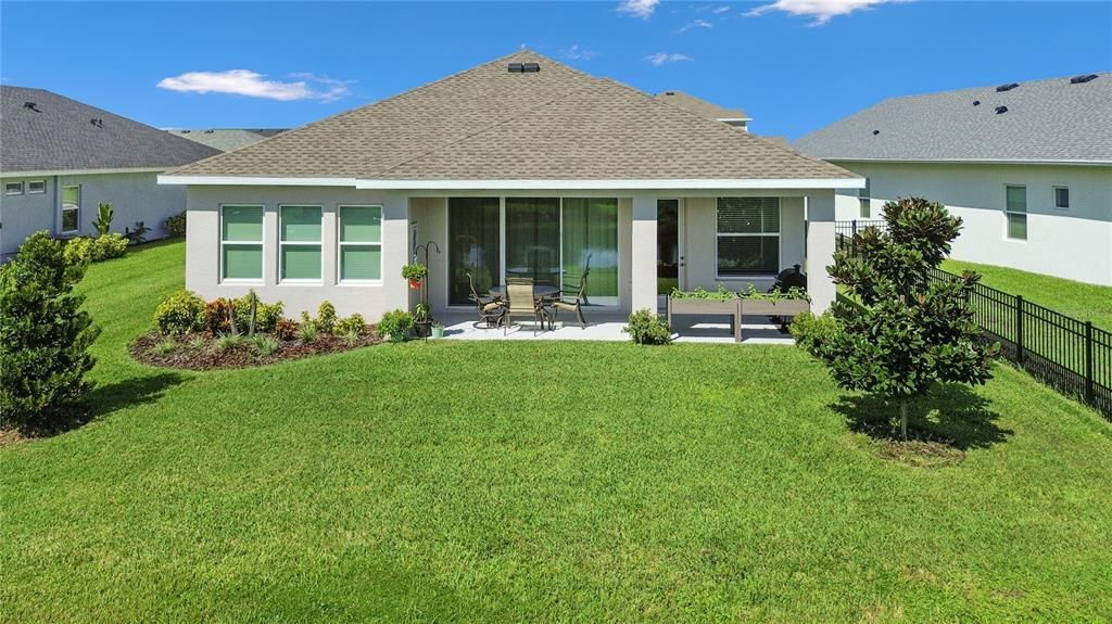 For Sale: $545,000 (4 beds, 3 baths, 2419 Square Feet)
