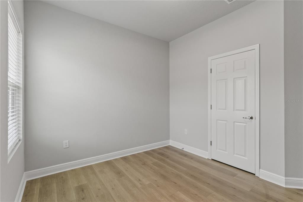 For Sale: $545,000 (4 beds, 3 baths, 2419 Square Feet)