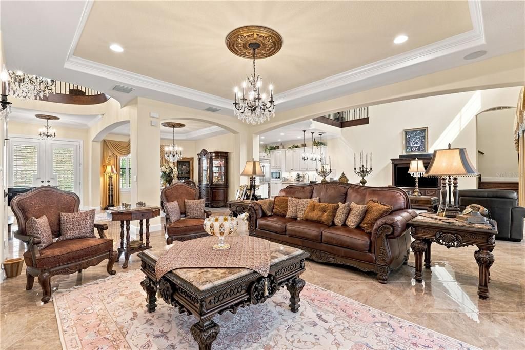 For Sale: $2,699,000 (5 beds, 6 baths, 5670 Square Feet)