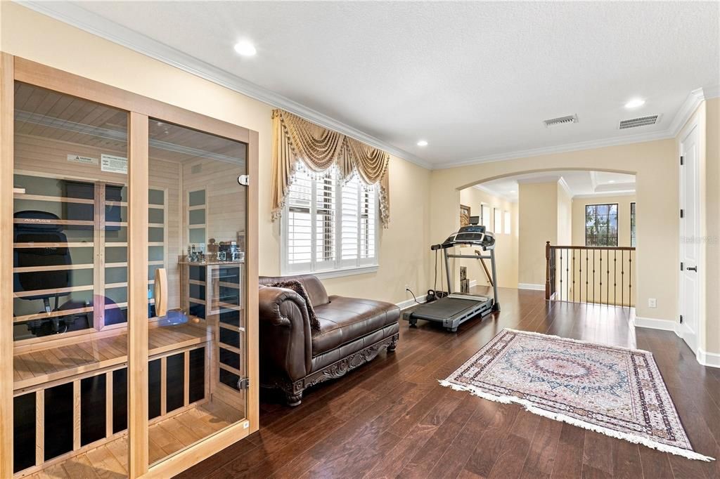 For Sale: $2,699,000 (5 beds, 6 baths, 5670 Square Feet)