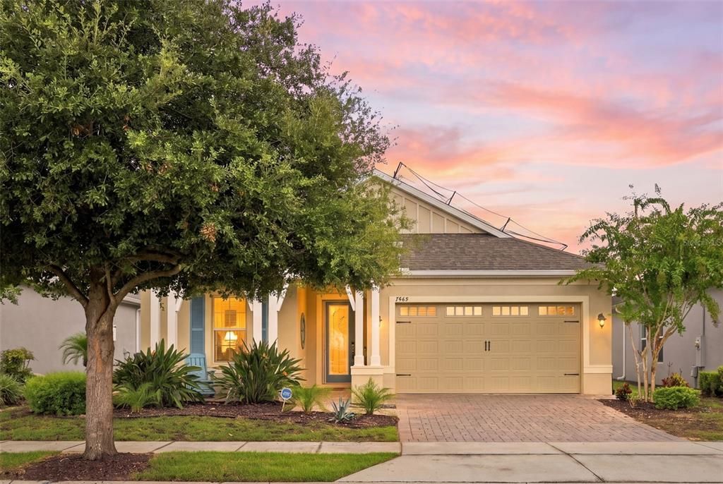 For Sale: $749,000 (3 beds, 2 baths, 2194 Square Feet)