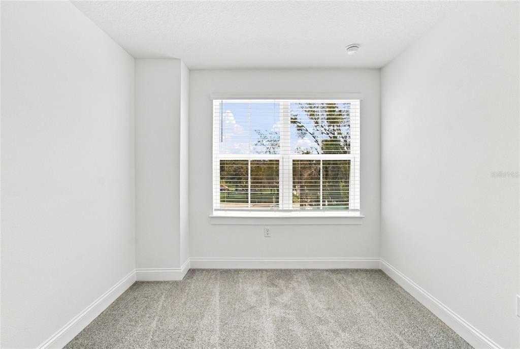 En Venta: $494,990 (4 camas, 3 baños, 2025 Pies cuadrados)
