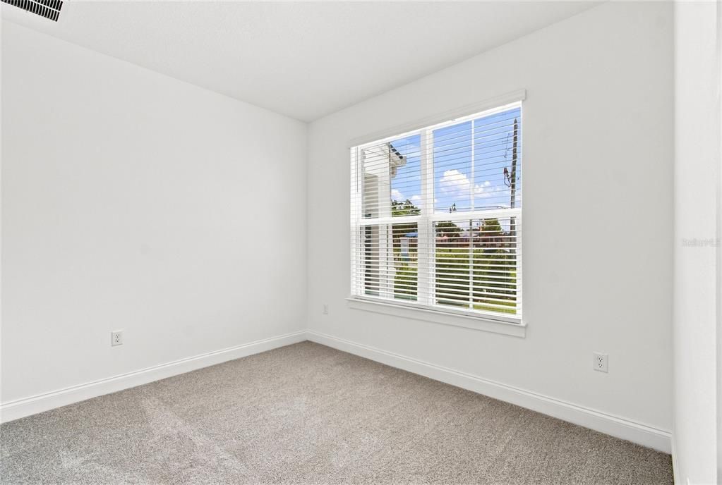En Venta: $494,990 (4 camas, 3 baños, 2025 Pies cuadrados)