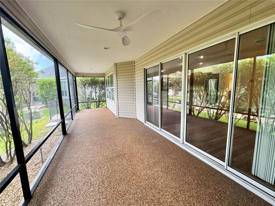 For Rent: $2,600 (3 beds, 2 baths, 1827 Square Feet)
