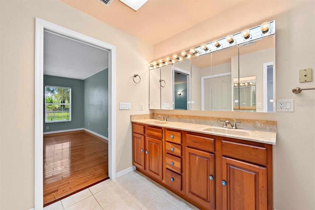 For Sale: $635,000 (3 beds, 2 baths, 1775 Square Feet)