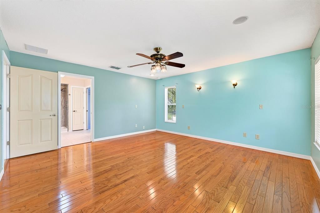 For Sale: $635,000 (3 beds, 2 baths, 1775 Square Feet)