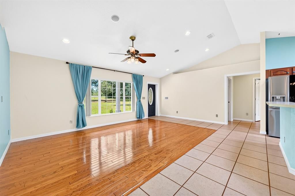 For Sale: $635,000 (3 beds, 2 baths, 1775 Square Feet)