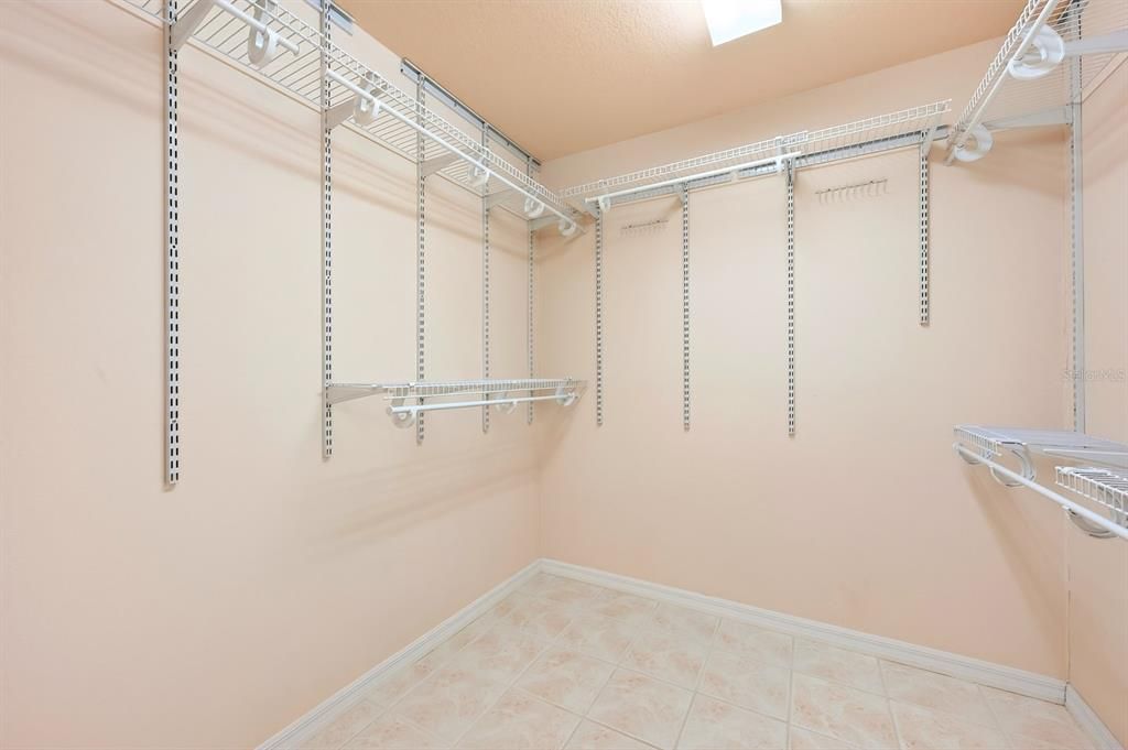 For Sale: $635,000 (3 beds, 2 baths, 1775 Square Feet)