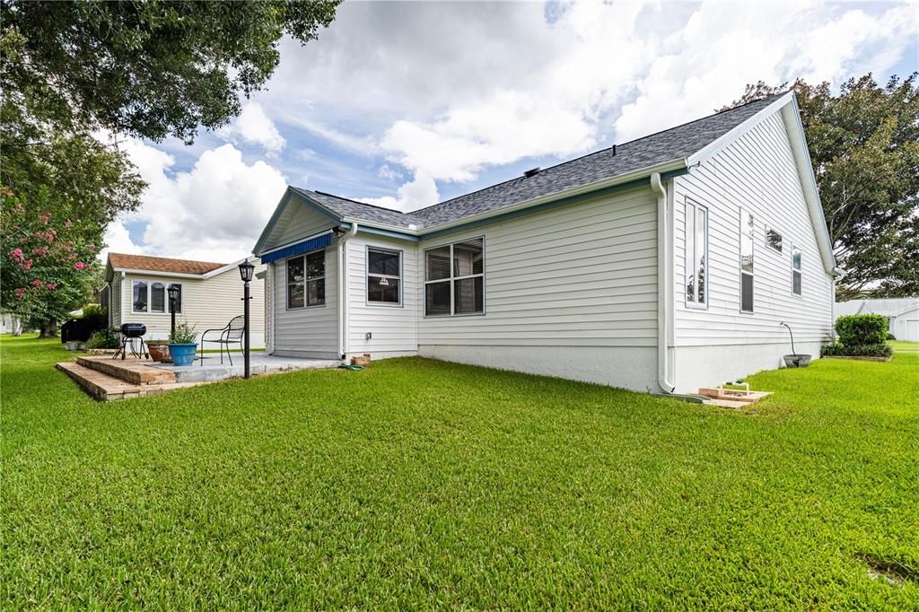 For Sale: $339,000 (2 beds, 2 baths, 1806 Square Feet)