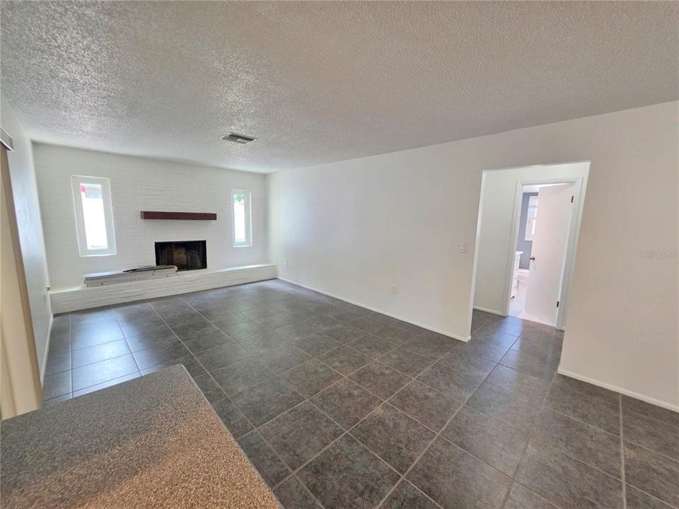 В аренду: $2,950 (3 спален, 2 ванн, 1612 Квадратных фут)