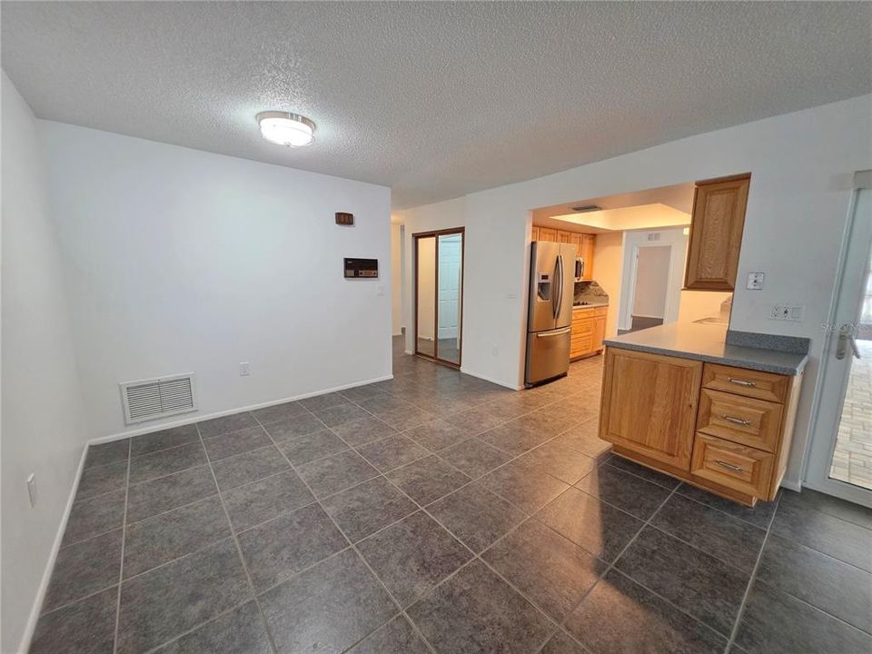 В аренду: $2,950 (3 спален, 2 ванн, 1612 Квадратных фут)
