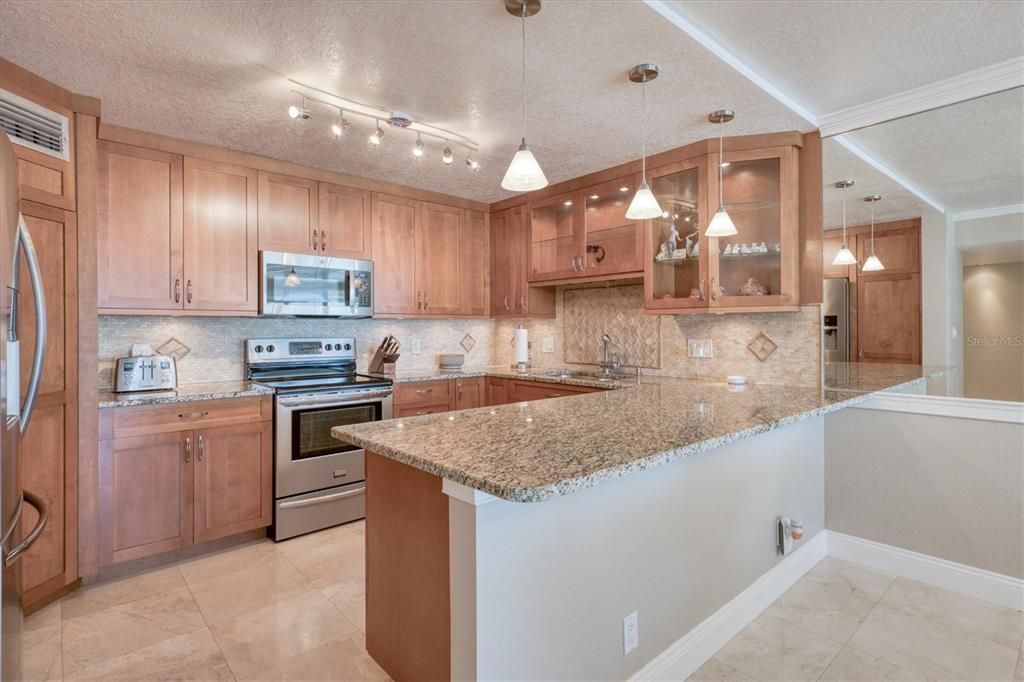 Activo con contrato: $785,000 (2 camas, 2 baños, 1326 Pies cuadrados)