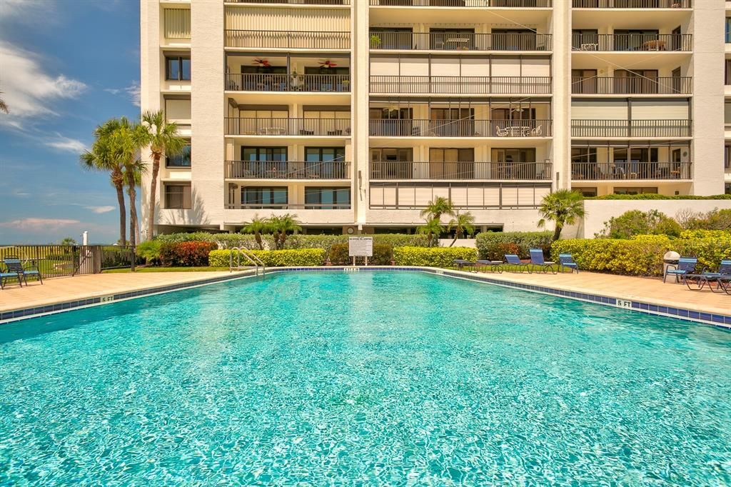 Activo con contrato: $785,000 (2 camas, 2 baños, 1326 Pies cuadrados)
