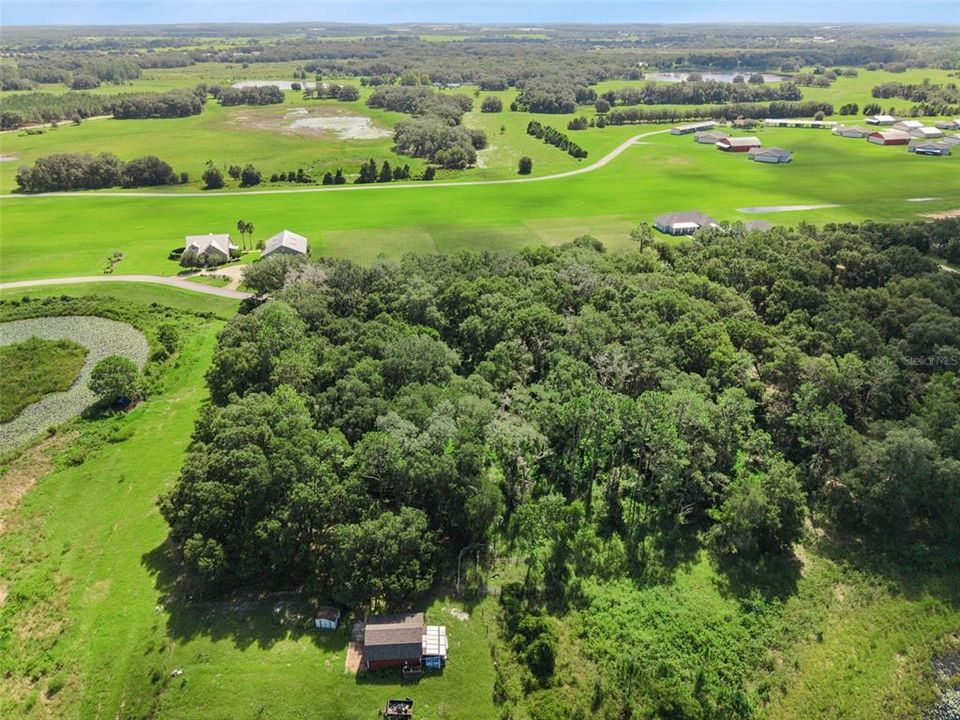 На продажу: $210,000 (3.30 acres)