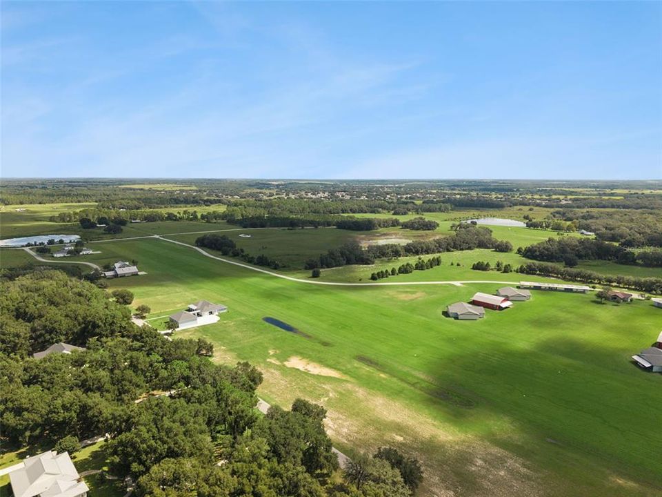 На продажу: $210,000 (3.30 acres)