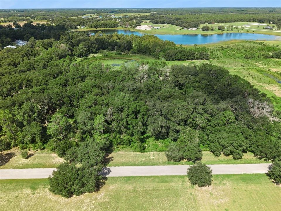 На продажу: $210,000 (3.30 acres)