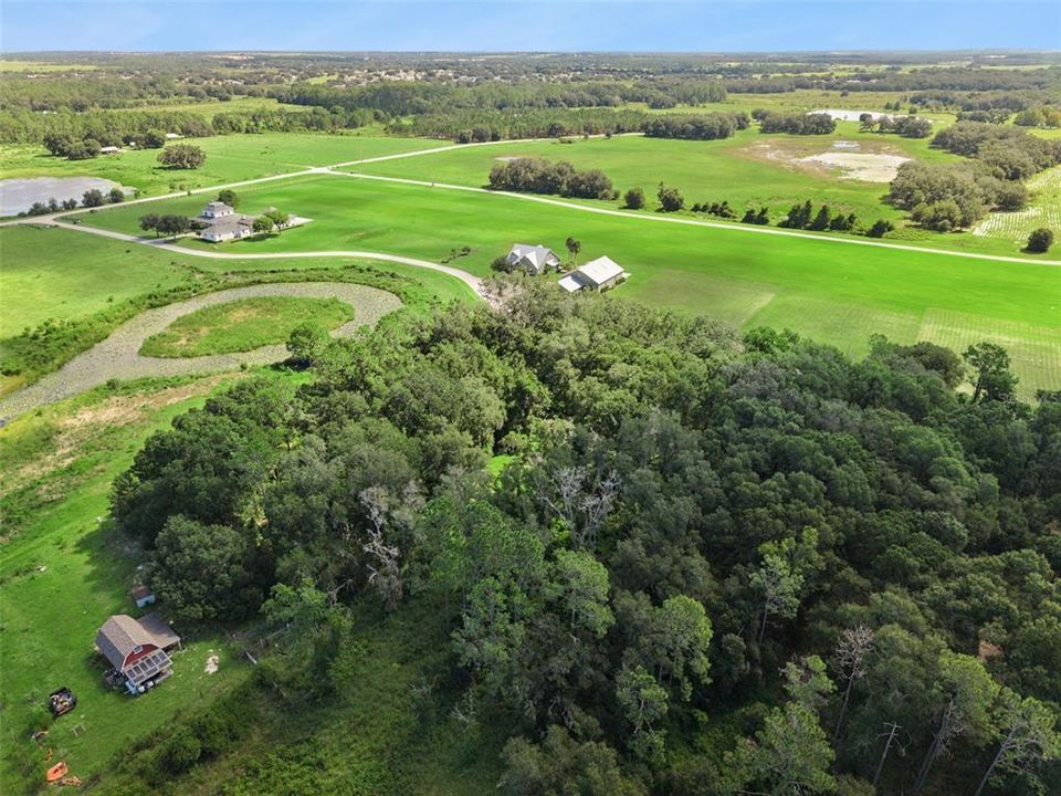 На продажу: $210,000 (3.30 acres)