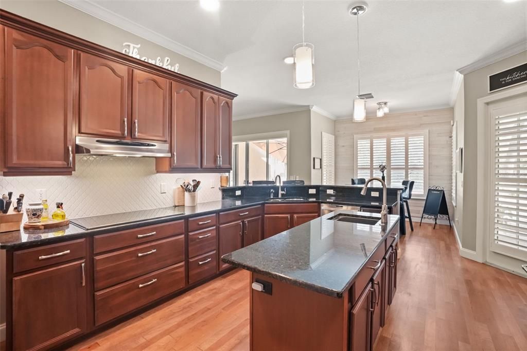 For Sale: $815,000 (4 beds, 3 baths, 3233 Square Feet)