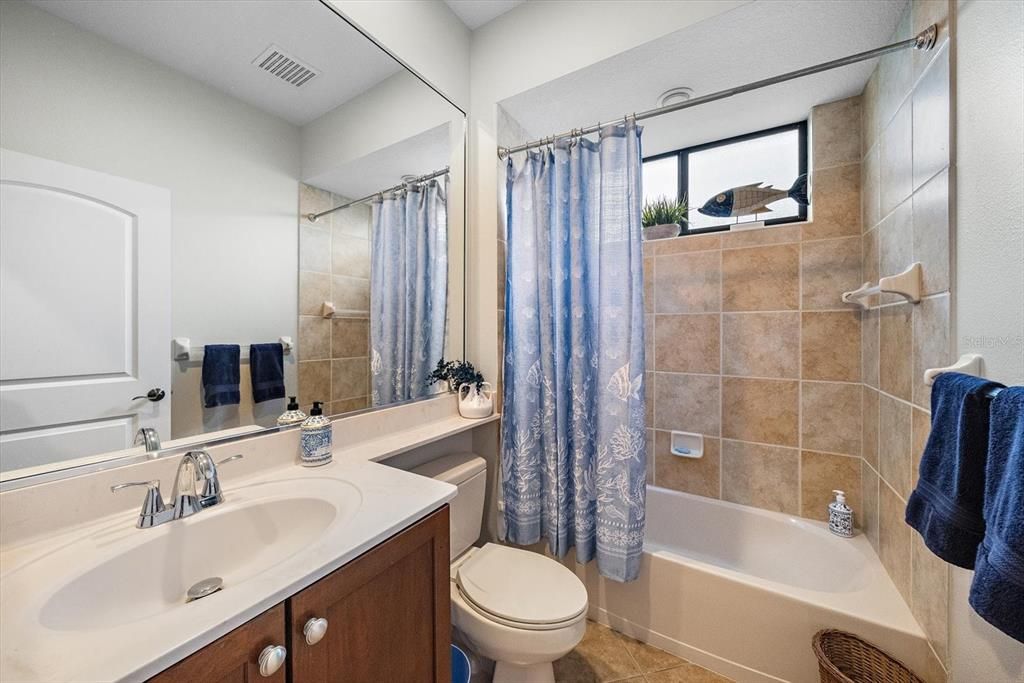 For Sale: $399,900 (3 beds, 2 baths, 1830 Square Feet)