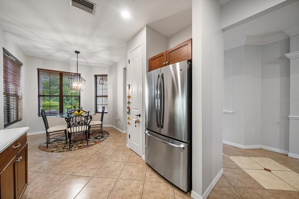 For Sale: $399,900 (3 beds, 2 baths, 1830 Square Feet)