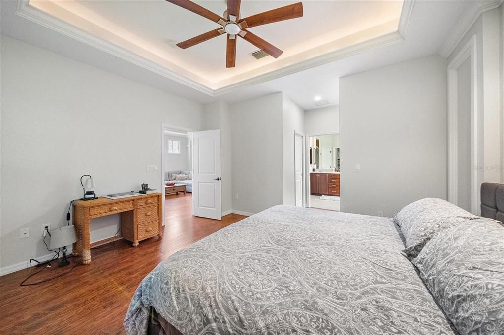 For Sale: $399,900 (3 beds, 2 baths, 1830 Square Feet)