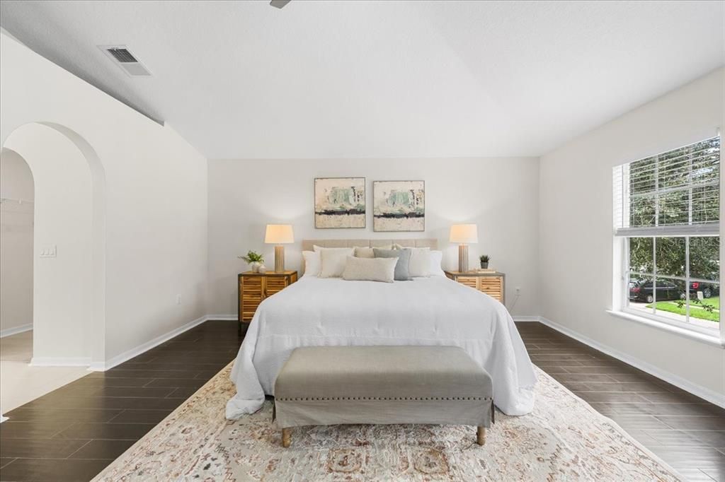 En Venta: $519,900 (5 camas, 3 baños, 2796 Pies cuadrados)