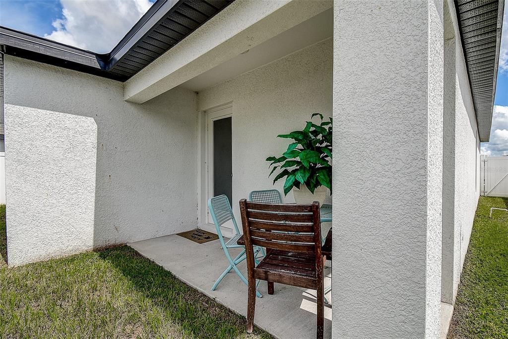 For Sale: $274,900 (3 beds, 2 baths, 1279 Square Feet)