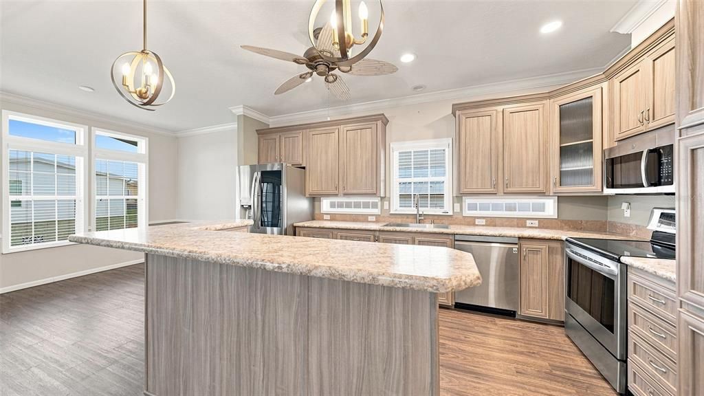For Sale: $495,000 (2 beds, 2 baths, 1248 Square Feet)