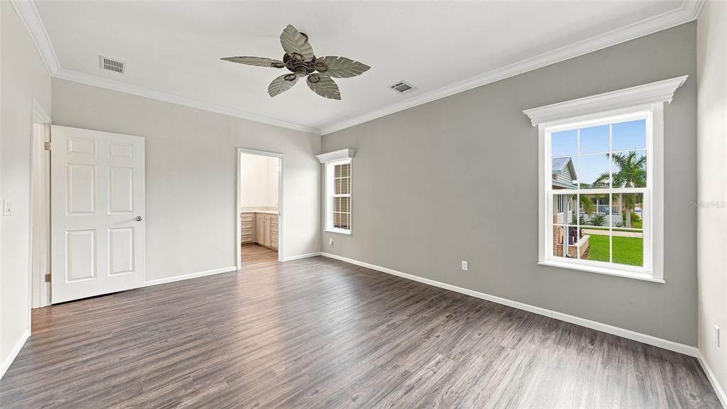For Sale: $495,000 (2 beds, 2 baths, 1248 Square Feet)