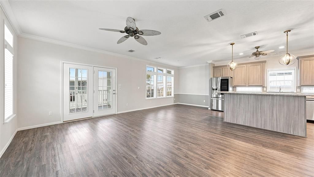 For Sale: $495,000 (2 beds, 2 baths, 1248 Square Feet)