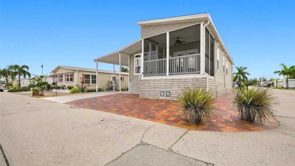 For Sale: $495,000 (2 beds, 2 baths, 1248 Square Feet)
