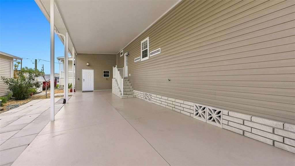 For Sale: $495,000 (2 beds, 2 baths, 1248 Square Feet)