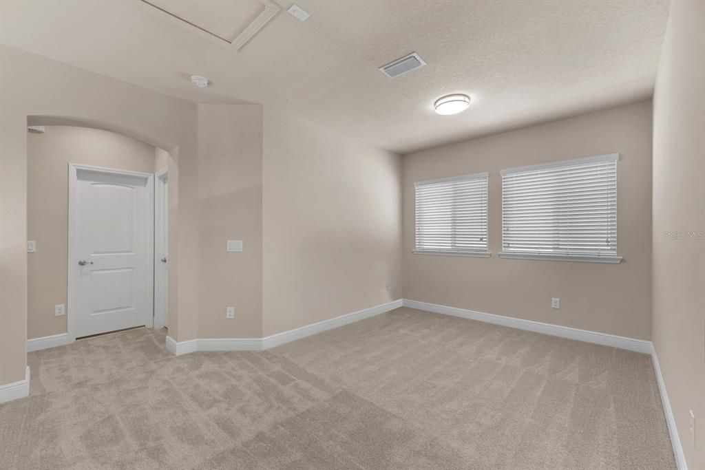 For Sale: $529,900 (4 beds, 3 baths, 2383 Square Feet)