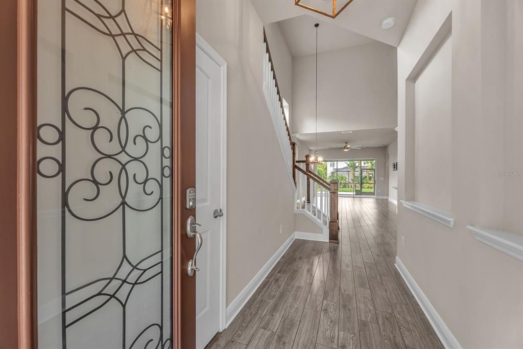 For Sale: $529,900 (4 beds, 3 baths, 2383 Square Feet)