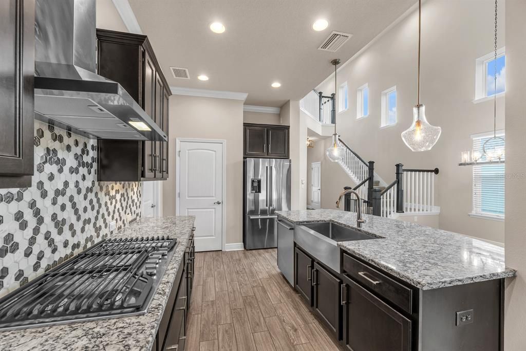 For Sale: $529,900 (4 beds, 3 baths, 2383 Square Feet)