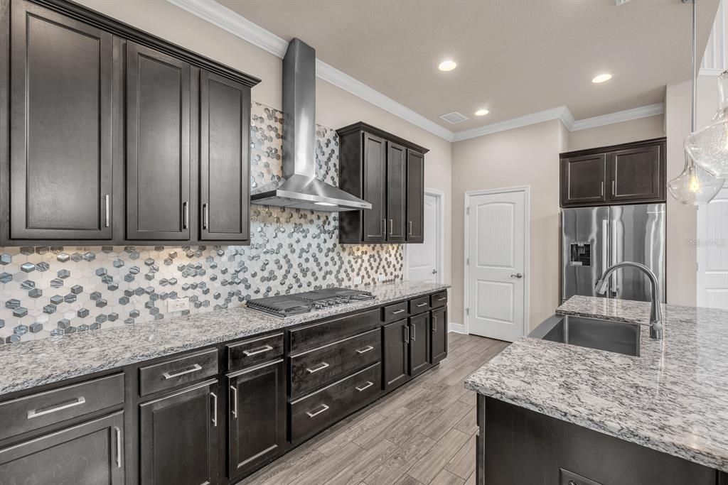 For Sale: $529,900 (4 beds, 3 baths, 2383 Square Feet)