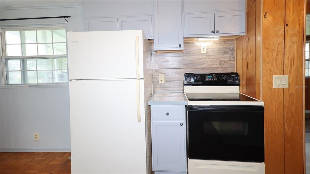 En Venta: $99,900 (2 camas, 1 baños, 833 Pies cuadrados)
