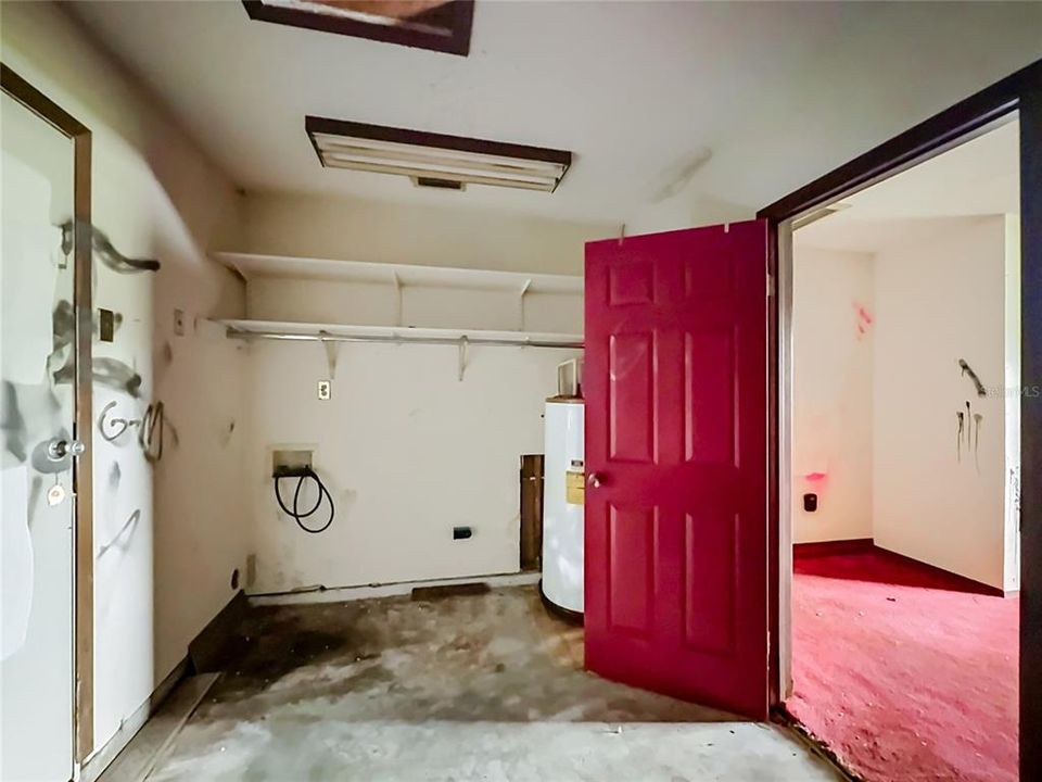 For Sale: $189,000 (4 beds, 2 baths, 2221 Square Feet)