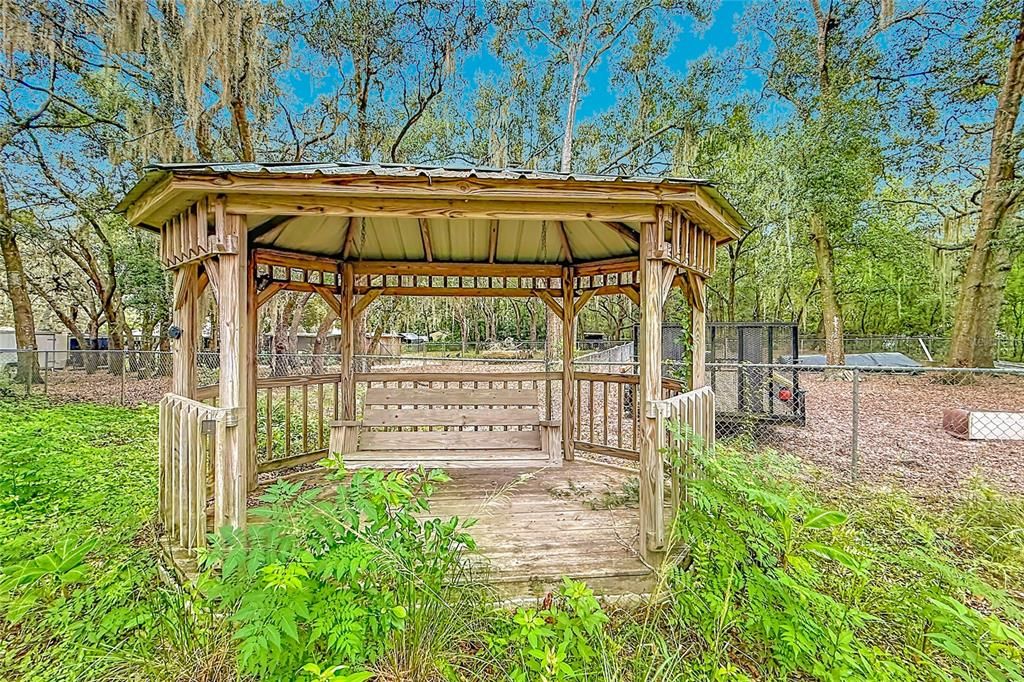 For Sale: $189,000 (4 beds, 2 baths, 2221 Square Feet)