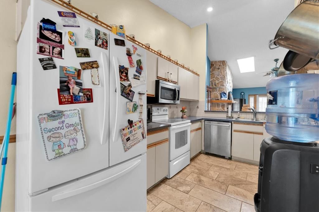 En Venta: $310,000 (3 camas, 2 baños, 1393 Pies cuadrados)