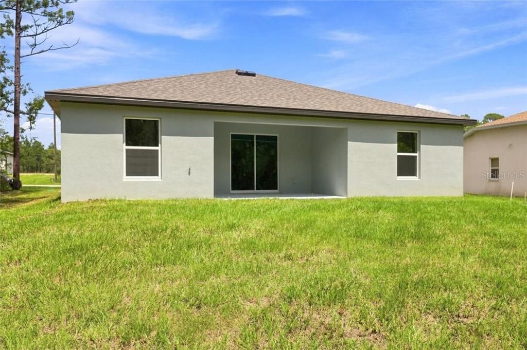 En Venta: $329,990 (4 camas, 3 baños, 1902 Pies cuadrados)