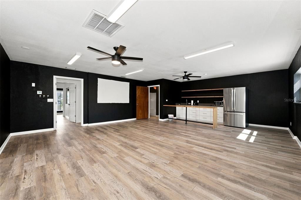 For Sale: $43,200 (0 beds, 0 baths, 1645 Square Feet)