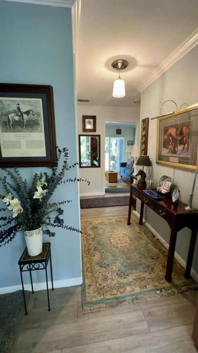 For Sale: $560,000 (2 beds, 2 baths, 1621 Square Feet)