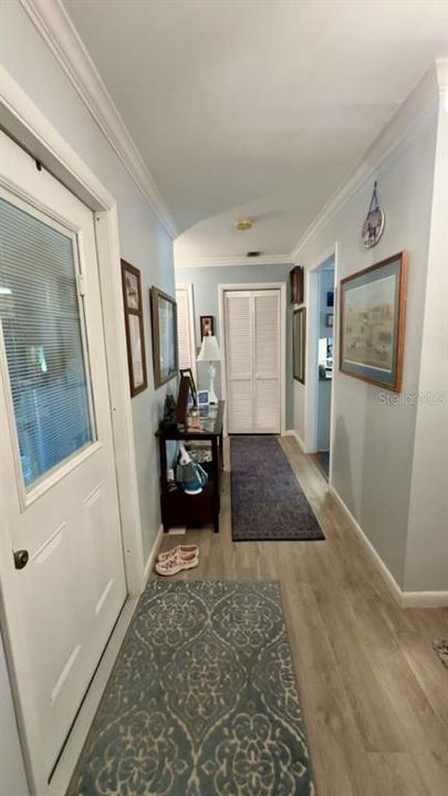 For Sale: $560,000 (2 beds, 2 baths, 1621 Square Feet)