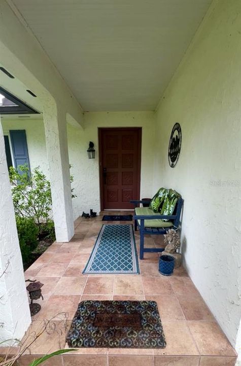 For Sale: $560,000 (2 beds, 2 baths, 1621 Square Feet)