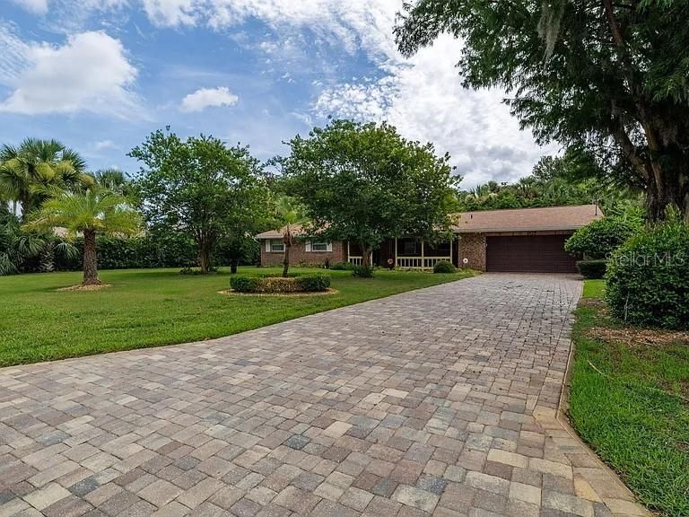 Vendido Recientemente: $437,900 (3 camas, 3 baños, 2083 Pies cuadrados)